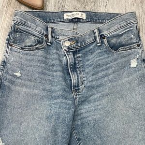 Abercrombie High Rise Super Skinny Ankle Jean